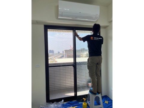 建築玻璃隔熱紙施工案例